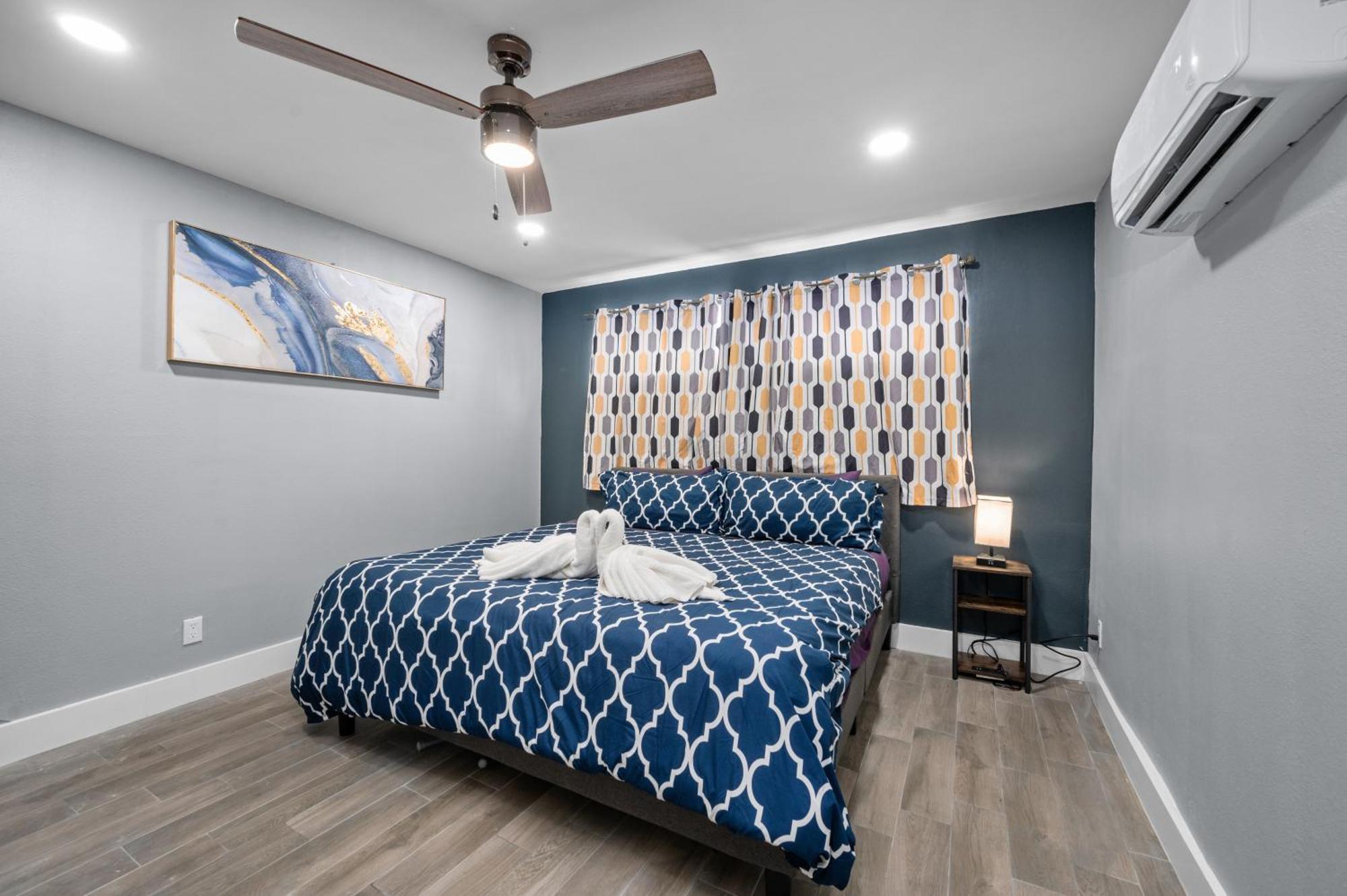 Comfortable 2Br Uptown Escape With Free Park Houston Exterior foto